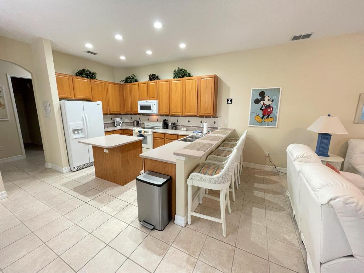 Mickeys Corner - Fantastic 5Br With Large Private Garden Pool Hot Tub Game Room Gas Bbq 2 Miles To Disney Orlando Eksteriør bilde